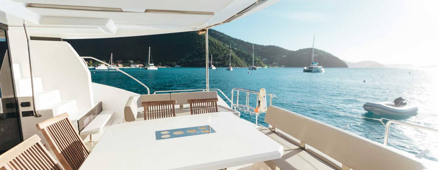 Moorings 534PC stern