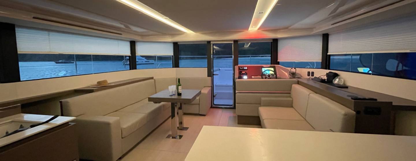Moorings 534 Power Cat Saloon