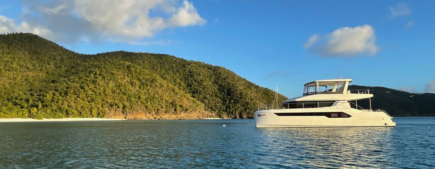 Moorings 534PC anchored in BVI